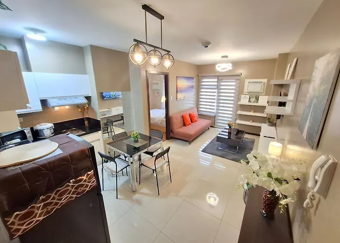 Vast Space 1br -40sqm -parking -moa,picc,wtc,ccp,airport Apartamento