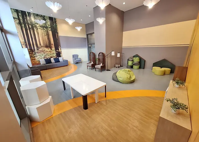 Vast Space 1br -40sqm -parking -moa,picc,wtc,ccp,airport * Manila